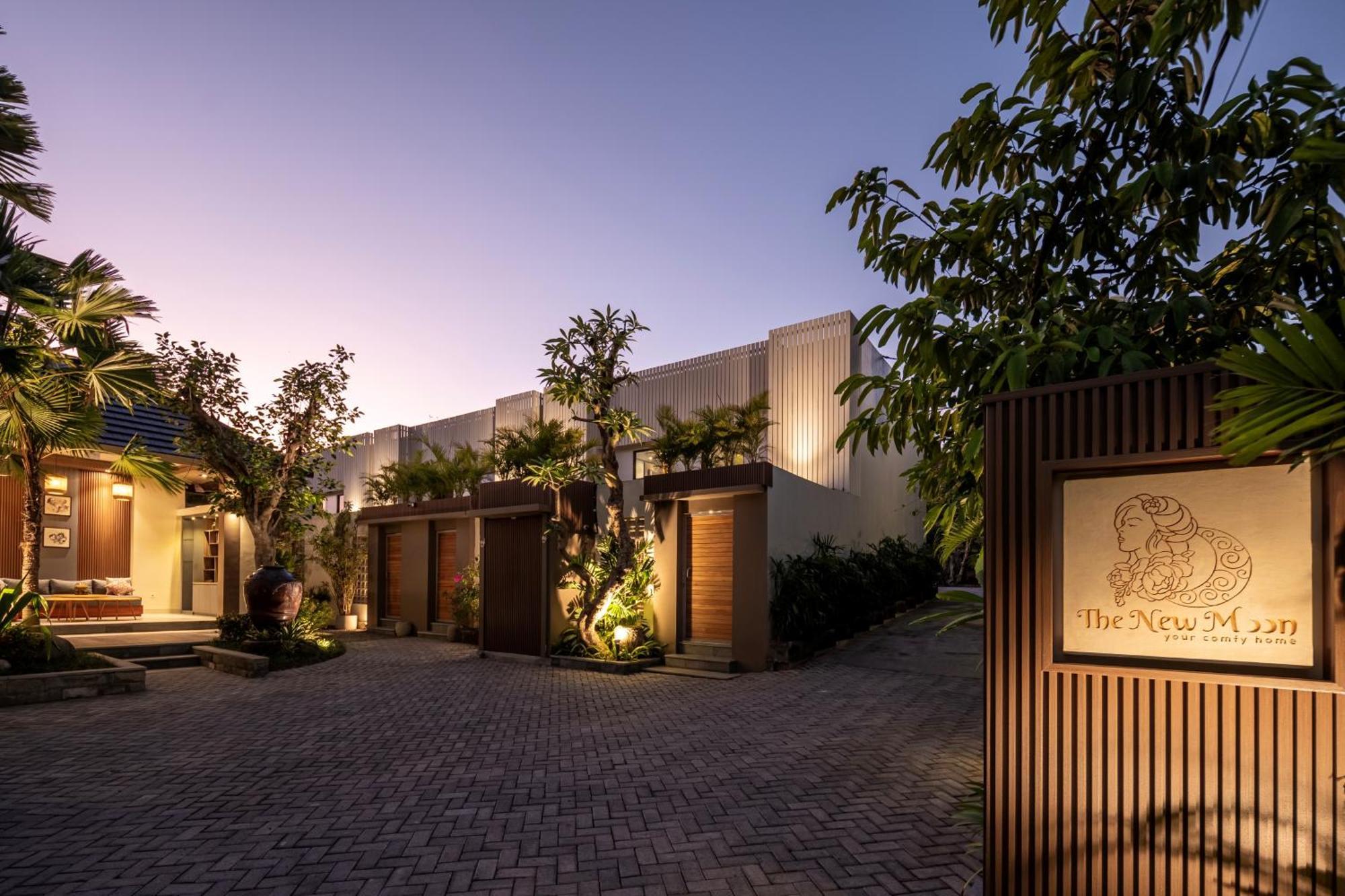 The New Moon Umalas Seminyak  Exterior photo