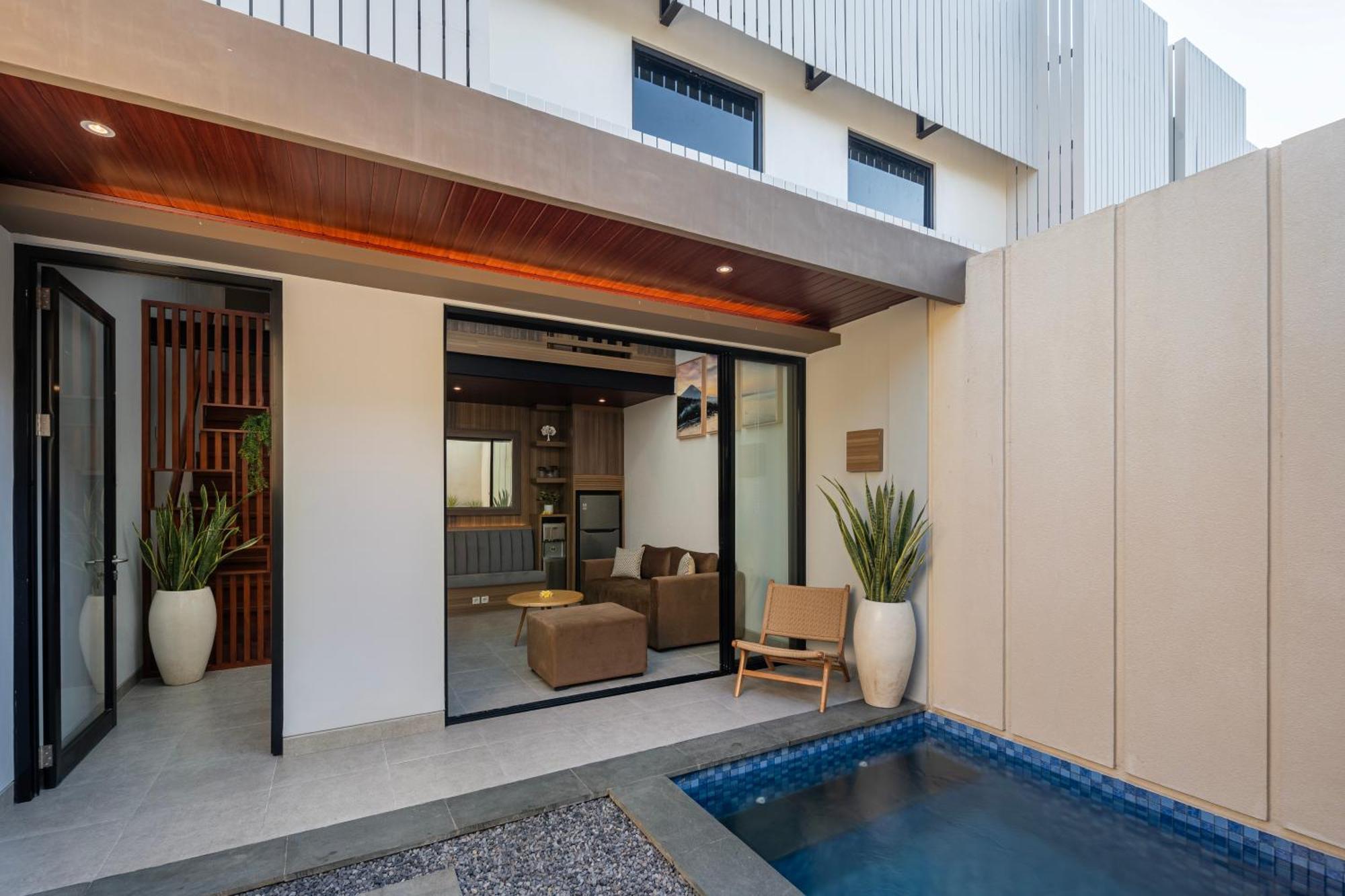 The New Moon Umalas Seminyak  Exterior photo